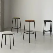 Stołek barowy Circa Ultra Leather Brandy Normann Copenhagen