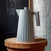 Czajnik elektryczny Plisse 1,7l biały Alessi