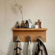 Półka z wieszakiem Place średnia Ferm Living