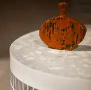 Stolik okazjonalny Mesh biały - ceramiczny Pode