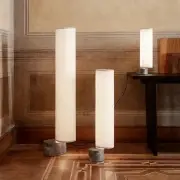 Lampa stołowa Unbound biała Gubi