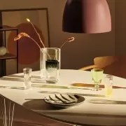 Stół Superellipse 135 cm laminat special szary Fritz Hansen