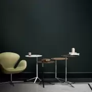 Stolik okazjonalny Little Friend KS12 orzech Fritz Hansen