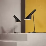 Lampa stołowa AJ czarna Louis Poulsen