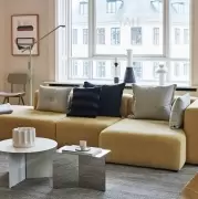 Stolik kawowy Slit 45 cm mosiężny HAY