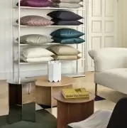Stolik kawowy Slit 65 cm dąb lakierowany HAY