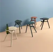 Stolik Bottle beżowy Pode