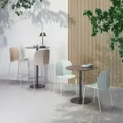 Krzesło ogrodowe Mentha z podłokietnikiem gołębi szary Scab Design