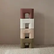 Stołek Podo różowy Ferm Living