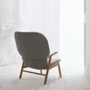 Fotel Cosh high jasnobeżowy Bolia