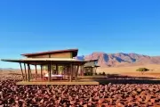 Album 150 Hotels