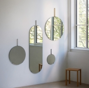 Lustro ścienne 70 cm srebrne Moebe