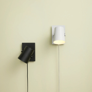 Lampa ścienna Ardent jasnoszara Hubsch