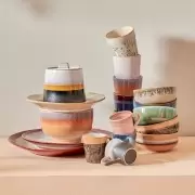 Zestaw 6 ceramicznych kubków do kawy 70s Valley HKliving