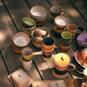 Kubek ceramiczny z uchem 70s Lush HKliving