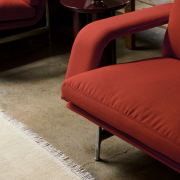 Sofa Meantime Av30 Ecriture 0210 Aluminiowe Nogi Andtradition