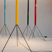 Lampa podłogowa Luminator żółta Flos