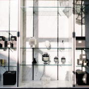 Świeca zapachowa Earth Large Tom Dixon