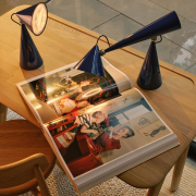 Lampa stołowa Pose Task Light kremowa Tom Dixon