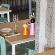 Młynek do soli i pieprzu Halma small pomarańczowy &k Amsterdam