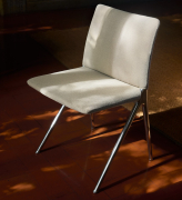 Krzesło Kape IF7 podstawa czarna - tapicerka Grain 61252 Andtradition