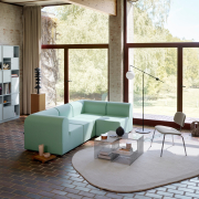 Regał modułowy Panton Wire czarny z marmurową, czarną półką Montana