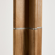 Lampa stołowa Niani drewno kauczukowe naturalne Kave home