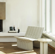 Fotel Limit czerwony Normann Copenhagen