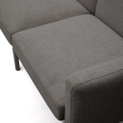 Sofa ogrodowa Sorells 2-osobowa ciemnoszara kave home