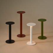 Lampa przenośna Host 22 cm czerwona Hay