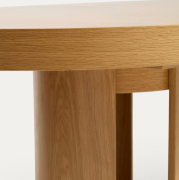 Okrągły stół rozkładany Artis 150-200 cm dębowy Kave Home