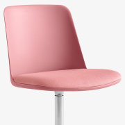 Krzesło biurowe Rely HW22 Soft Pink - Vidar 0622 Andtradition