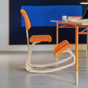 Krzesło ergonomiczne Variable Plus jasnoniebieskie, jasnobrązowe drewno Varier