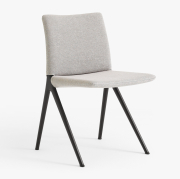 Krzesło Kape IF7 podstawa czarna - tapicerka Clay 0003 Andtradition