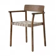 Krzesło Betty TK9 przydymiony dąb Andtradition
