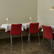 Krzesło Kape IF7 podstawa polerowane aluminium - tapicerka Sisu 0655 Andtraditio