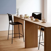 Krzesło barowe Torso czarne Design House Stockholm
