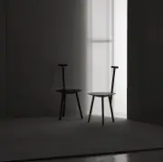 Krzesło Spade ciemnoniebieskie Please Wait to be Seated