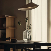 Lampa podłogowa Arum Arched kaszmirowa Ferm Living