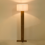 Lampa podłogowa Niani drewno kauczukowe naturalne Kave home