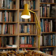 lampa-podlogowa-type-75-margaret-howell-yellow-edition-ochre-anglepoise