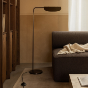 Lampa Podłogowa Wing brązowa Audo Copenhagen