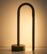 Lampa przenośna Bow zielona Kave Home