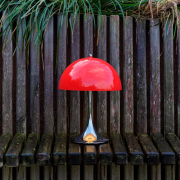 Lampa przenośna Panthella Originals 250 czerwona Louis Poulsen