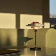Lampa przenośna PH 80 biała - chromowana Louis Poulsen