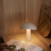 Lampa przenośna Rumee 220 biała Louis Poulsen