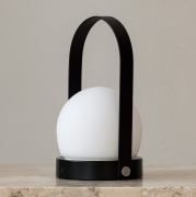 Lampa przenośna Carrie czarna Audo Copenhagen