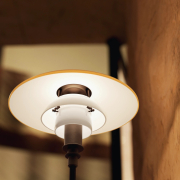 Lampa stołowa PH 3/2 Centenary Edition Louis Poulsen
