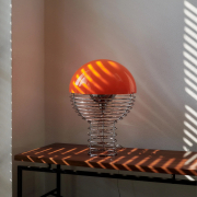 Lampa stołowa Wire 40 cm pomarańczowa Verpan