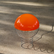 Lampa stołowa Wire 40 cm pomarańczowa Verpan